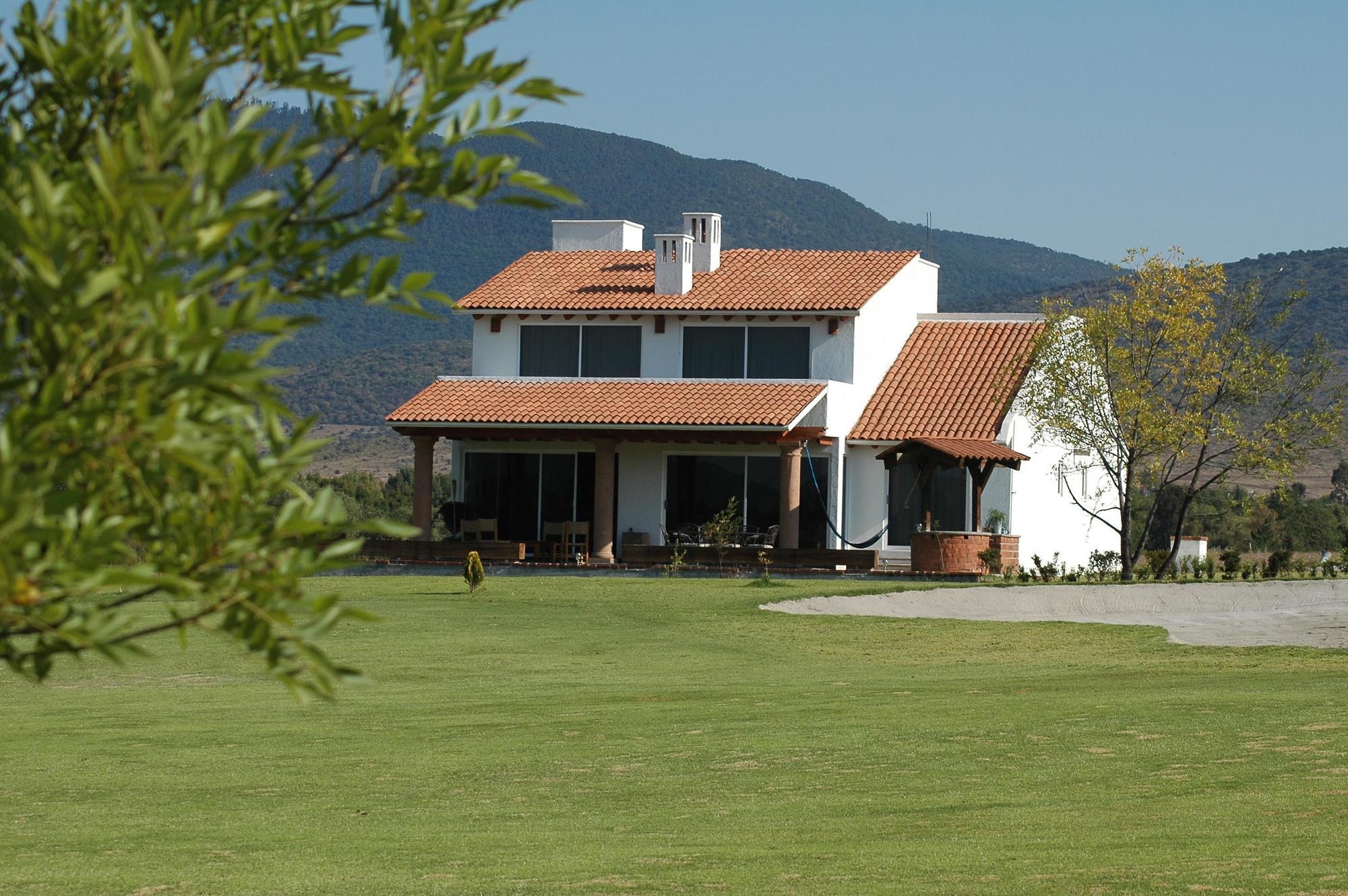 Hotel Hacienda Cantalagua Golf Contepec Kültér fotó